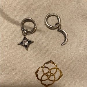 Kendra Scott earrings